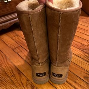 UGG boots!✨